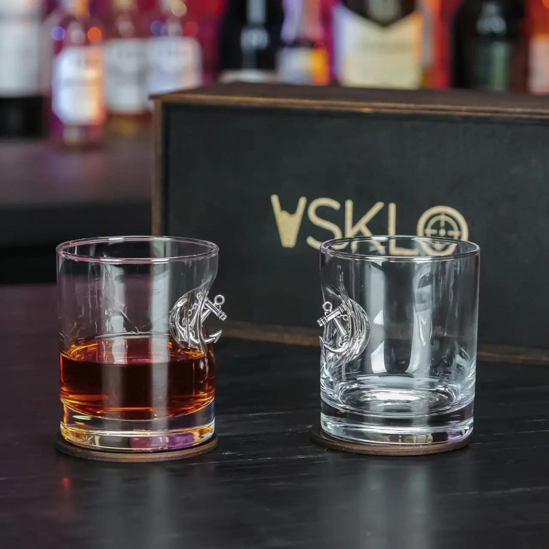 Набор на 2 стакана (с якорями)